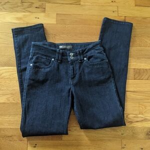 Levi's Mid Rise Skinny Jeans